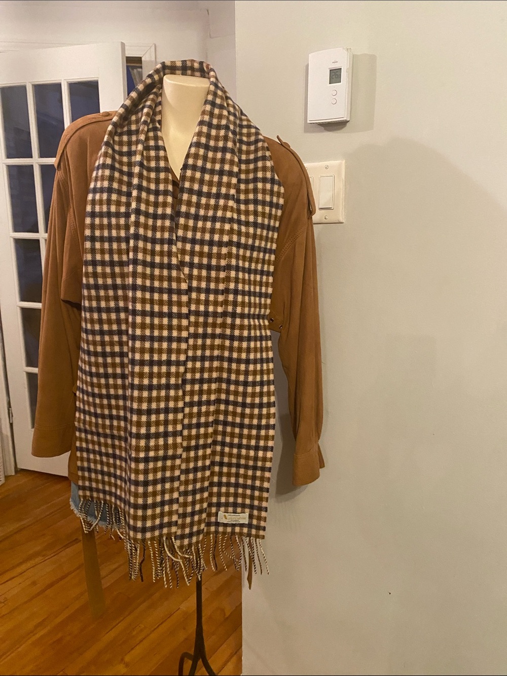 Aquascutum Pure lambswool Scarf